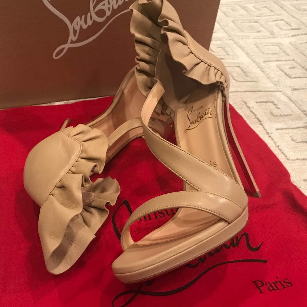Christian louboutin sandal